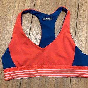 Oiselle bird hug bra